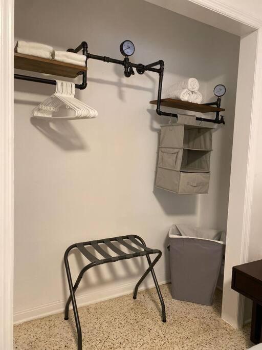 Stayover In Miami Home 2Br - 1Bth - Free Parking Exteriér fotografie