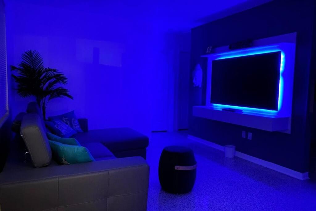 Stayover In Miami Home 2Br - 1Bth - Free Parking Exteriér fotografie